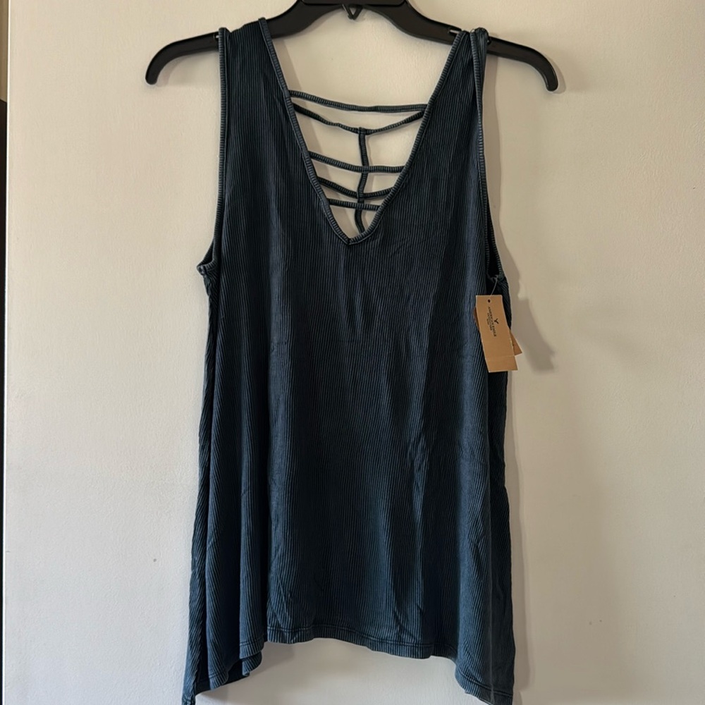 NWT American Eagle flowy top